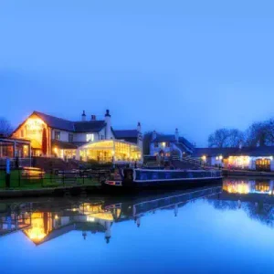 attractions foxton locks inn pub 400