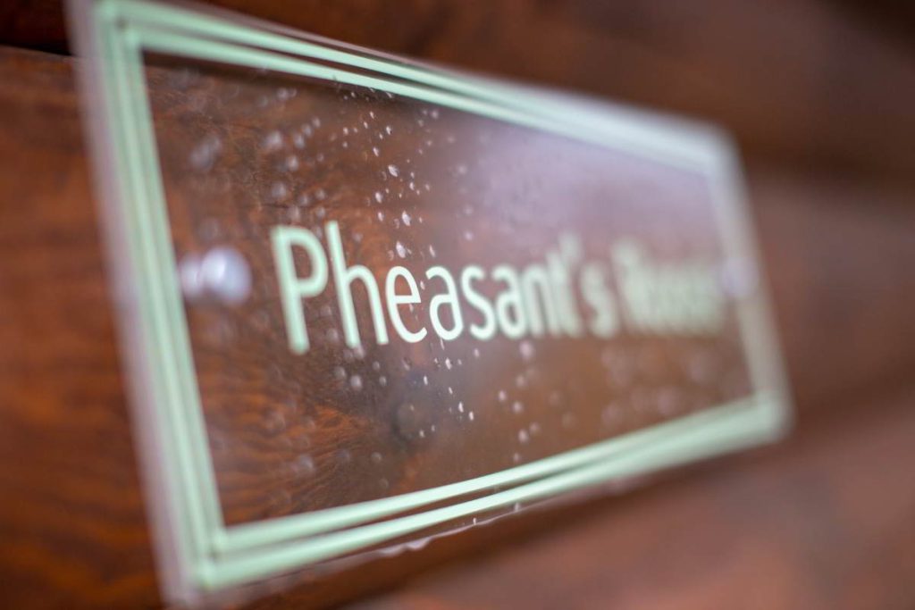 lodge pheasants roost foxton locks lodges 8585